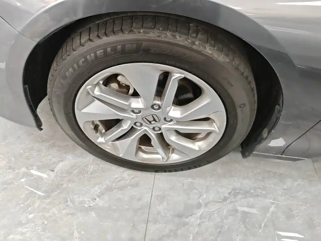 Honda Accord — миниатюра 23