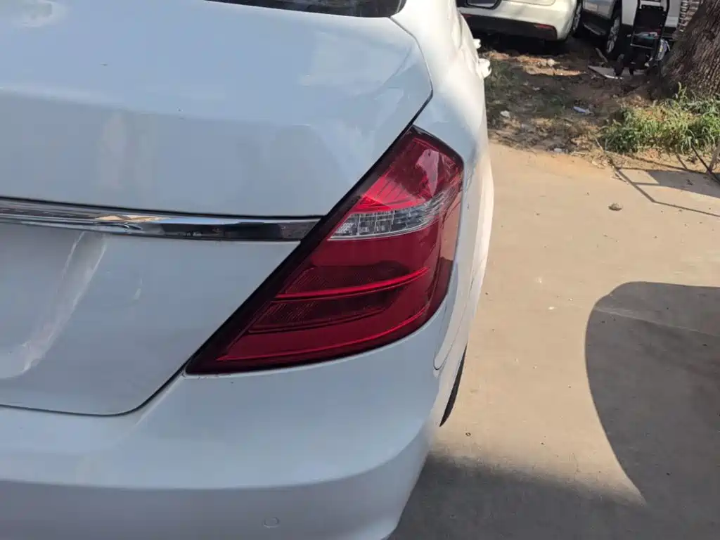 Geely Emgrand — миниатюра 8