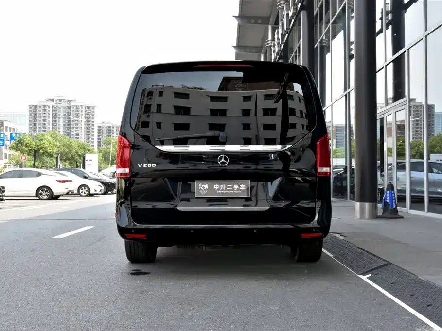 Mercedes-Benz V-Class — миниатюра 8