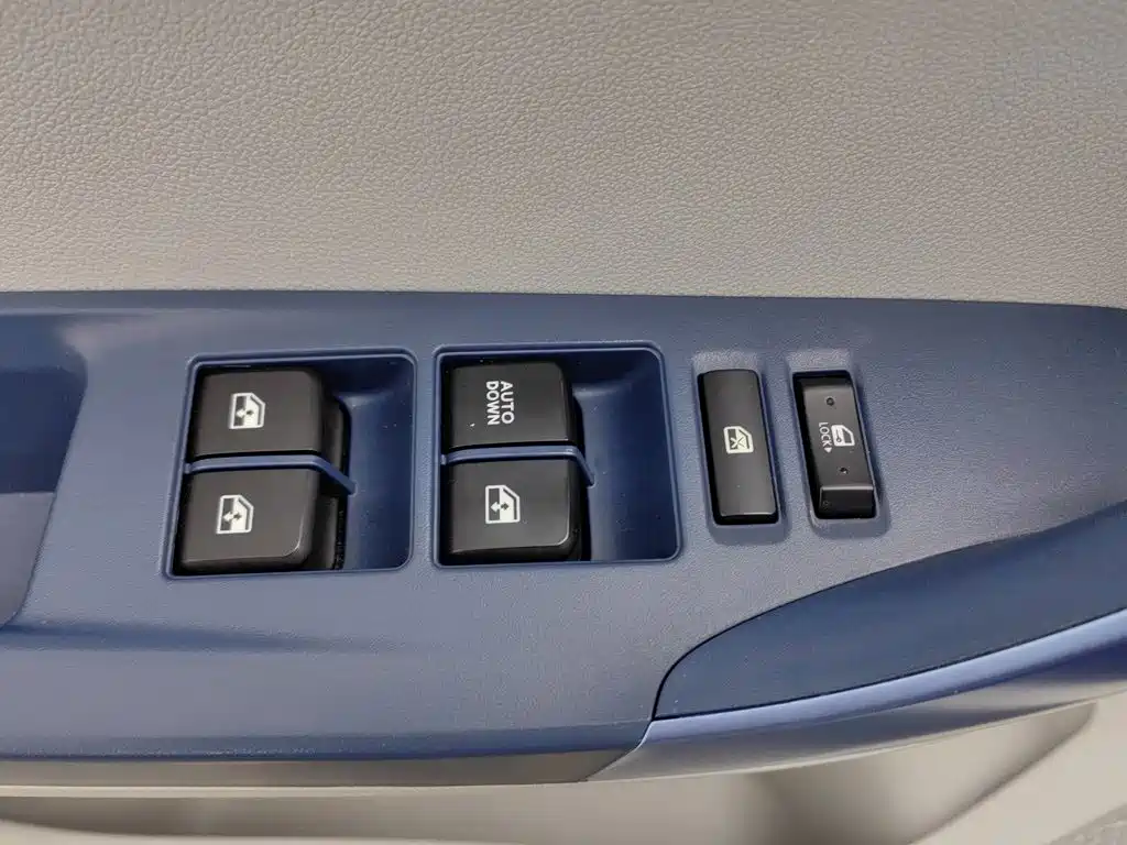 Changan Benben E-Star — миниатюра 9