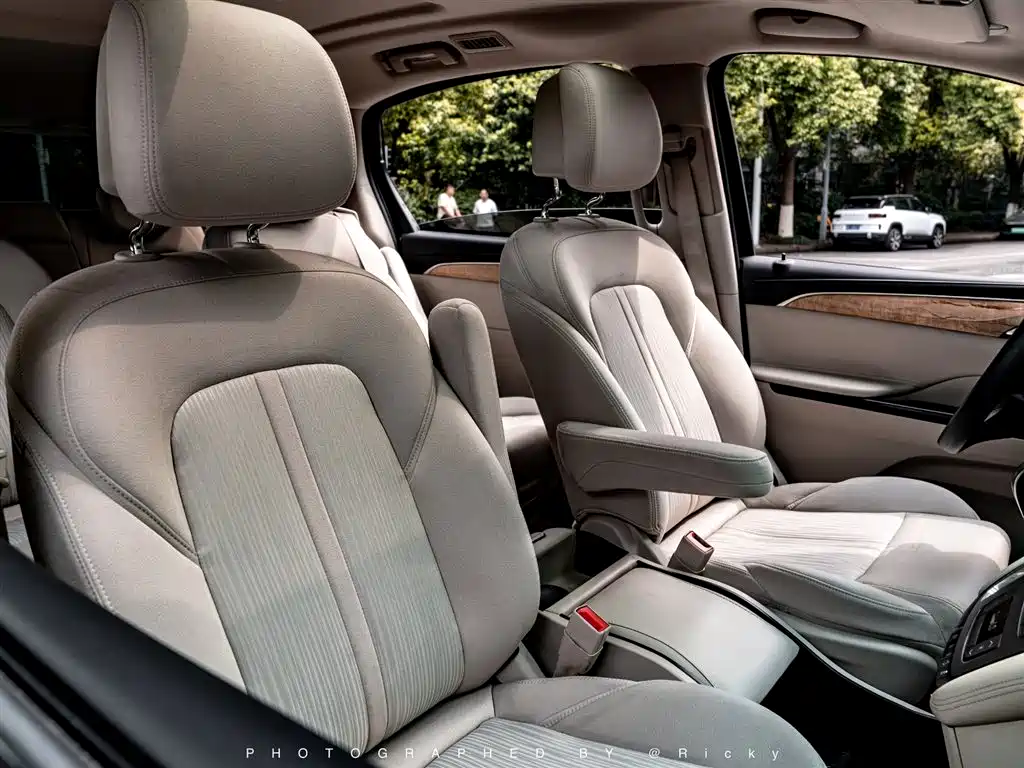 Buick GL8 2018 ES 28T Comfort VI