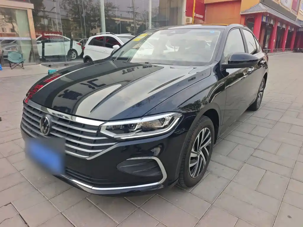 Volkswagen Lavida — миниатюра 2