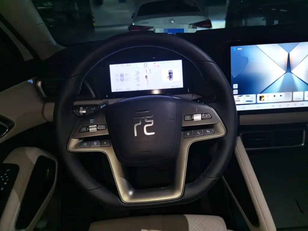 BYD Yuan UP — миниатюра 6