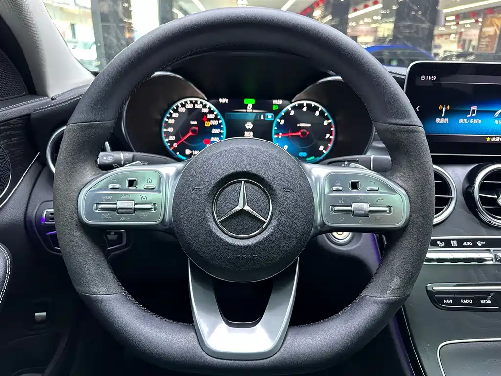 MERCEDES-BENZ C CLASS