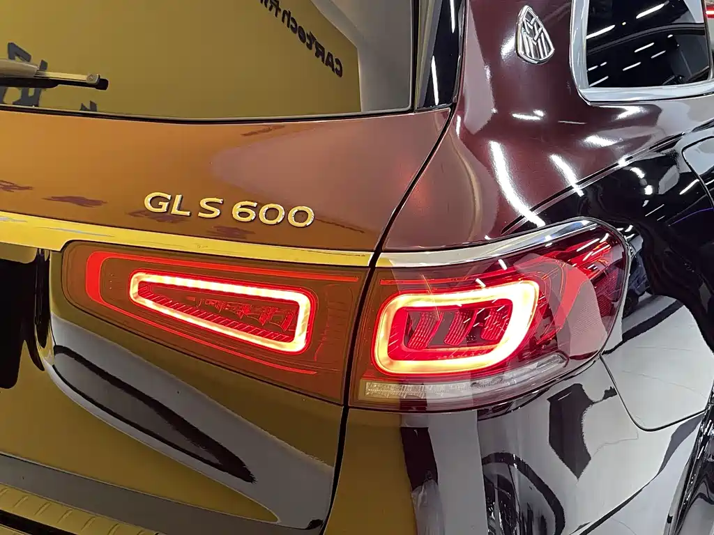 Mercedes-Benz GLS — миниатюра 10