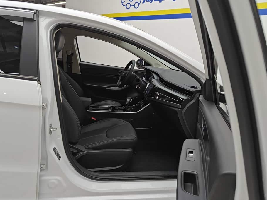 CHERY Arrizo 5 1.5 л 2023 г. Белый, пробег 46500 км