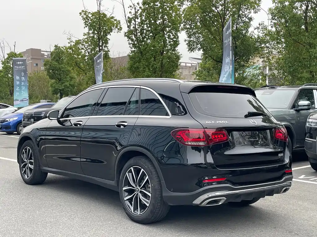Mercedes-Benz GLC — миниатюра 21