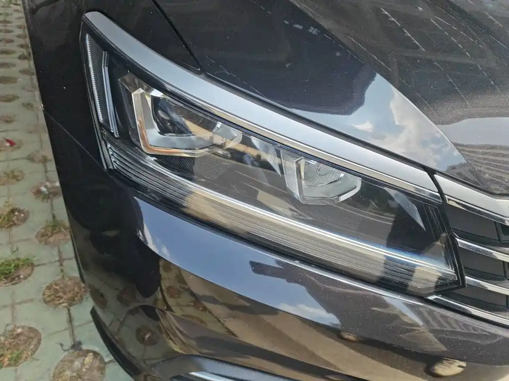 Volkswagen Passat — миниатюра 7