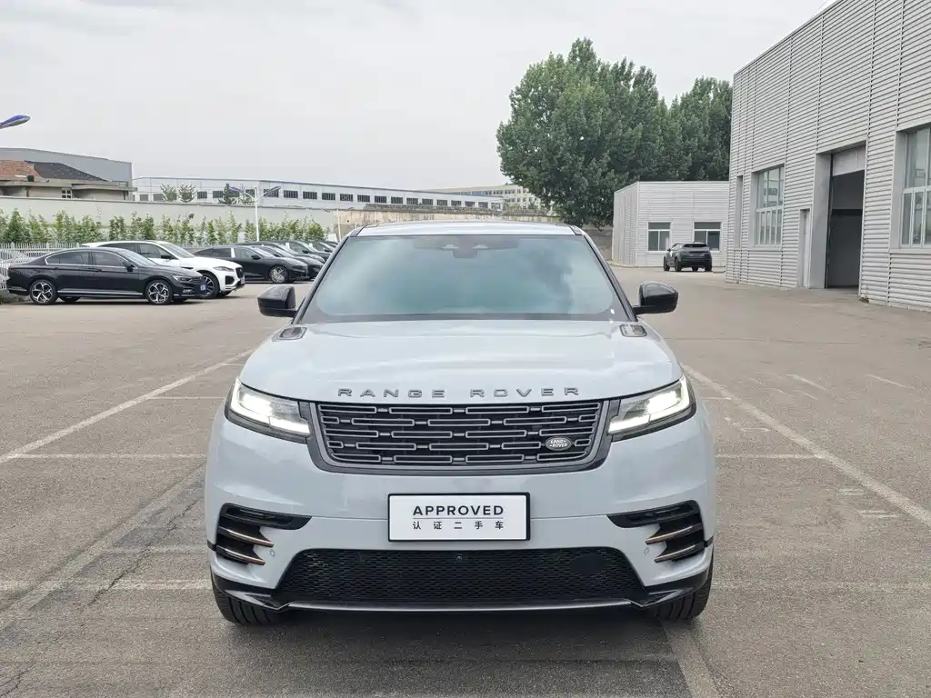 Land Rover Range Rover Velar 2025 Dynamic SE