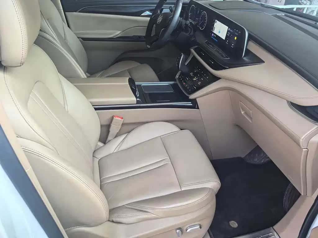 Buick GL8 2021 ES 653T Luxury