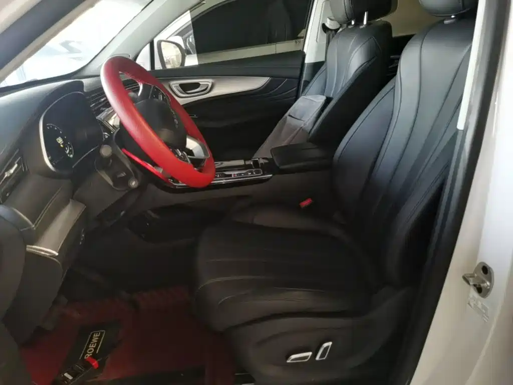 Roewe RX5 MAX — миниатюра 15