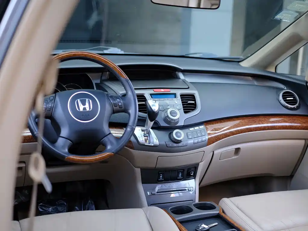 Honda Odyssey — миниатюра 50