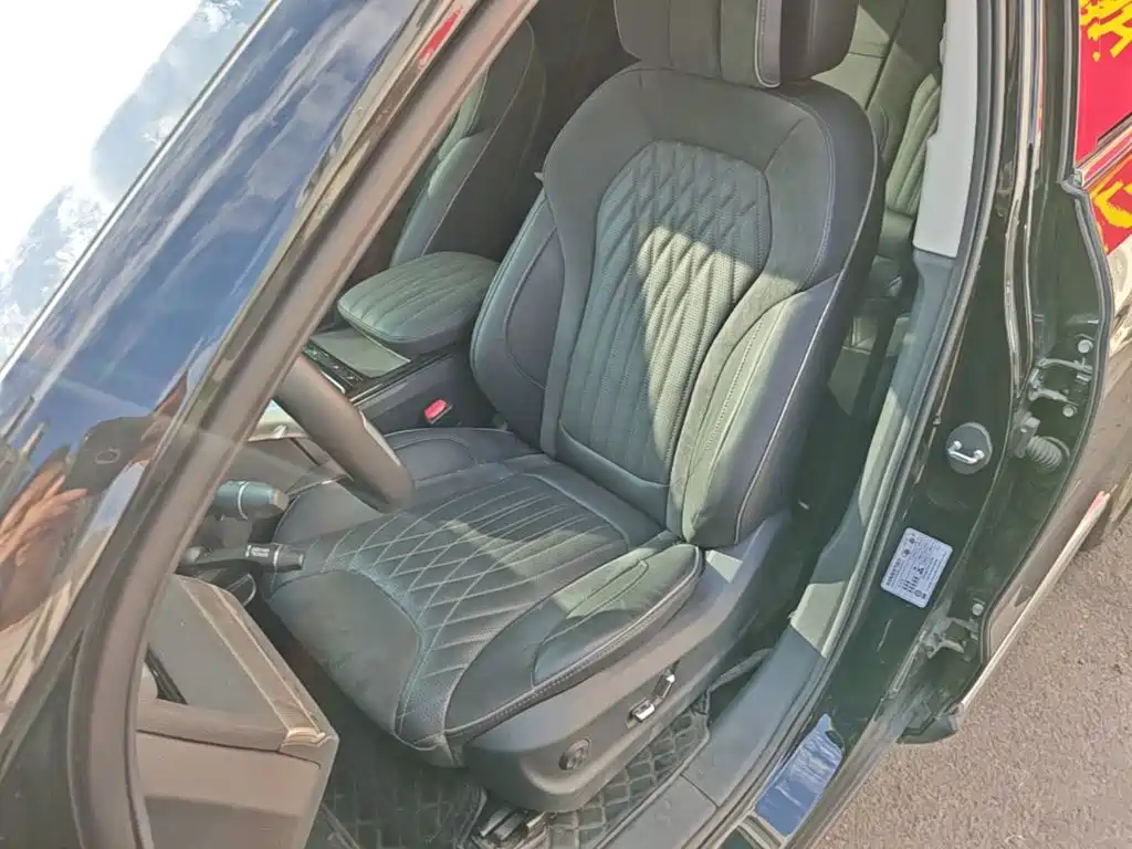 Hongqi Hongqi HS5 — миниатюра 15