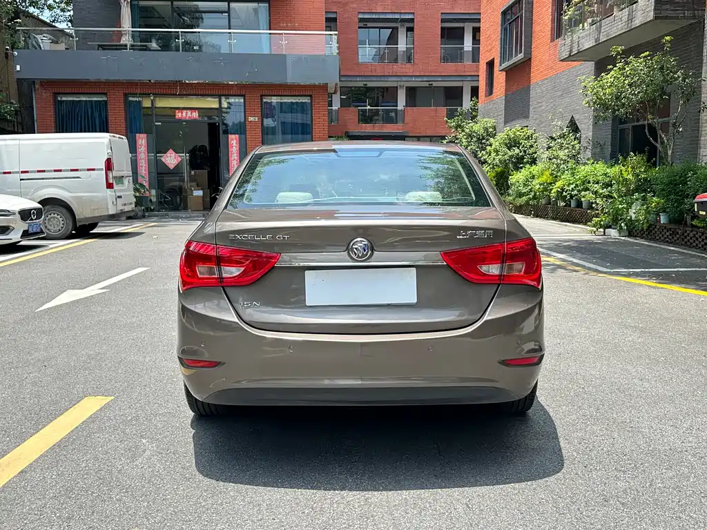 Buick Excelle — миниатюра 7