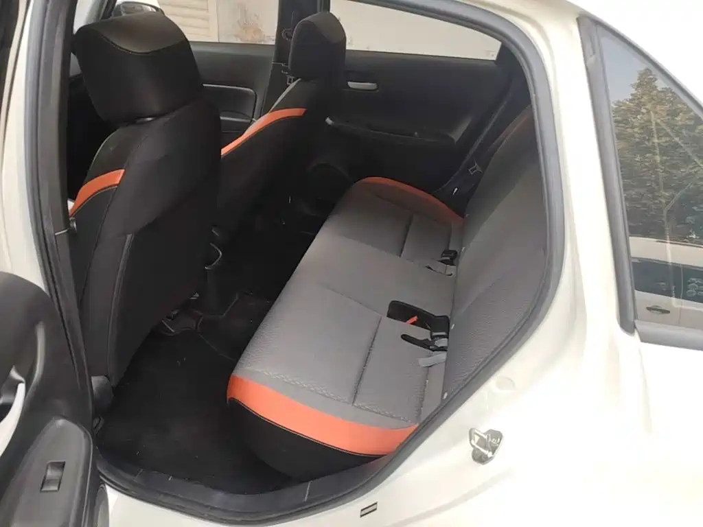 Honda Fit — миниатюра 17