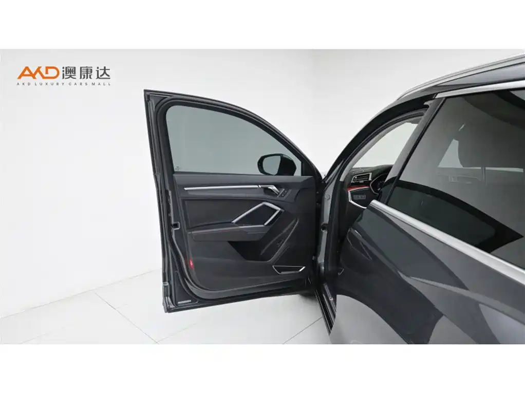 Audi Q3 — миниатюра 10