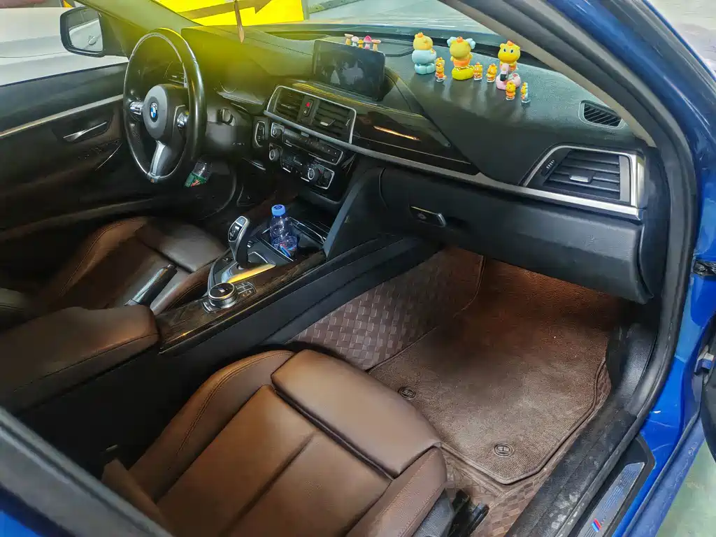 BMW 3 Series — миниатюра 7