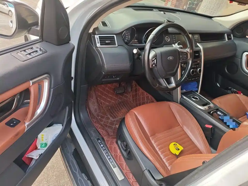 Land Rover Discovery Sport — миниатюра 17