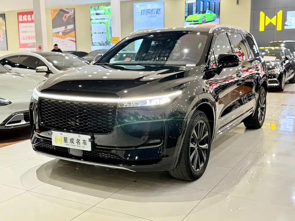 Li Auto ONE 2021 6 мест