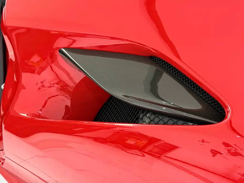 Ferrari F8 — миниатюра 21