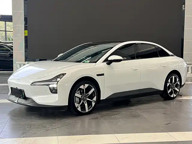 XIAOPENG MONA M03 2025