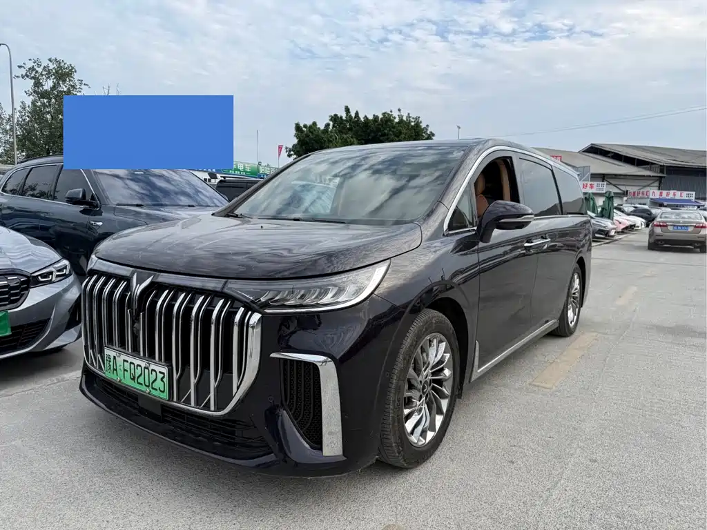 Voyah Dreamer 2022 Low Carbon Edition Dream + Smart Package