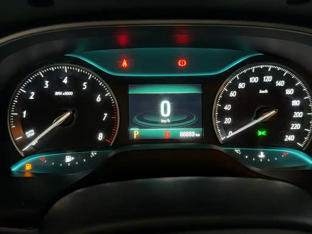Buick Excelle — миниатюра 12