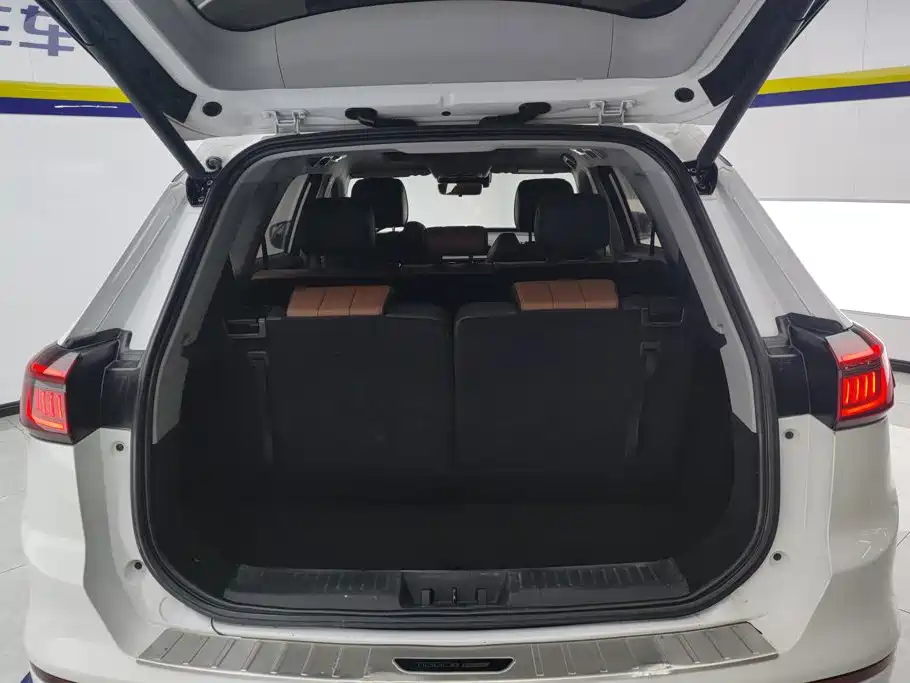 Chery Tiggo 8 PLUS — миниатюра 4