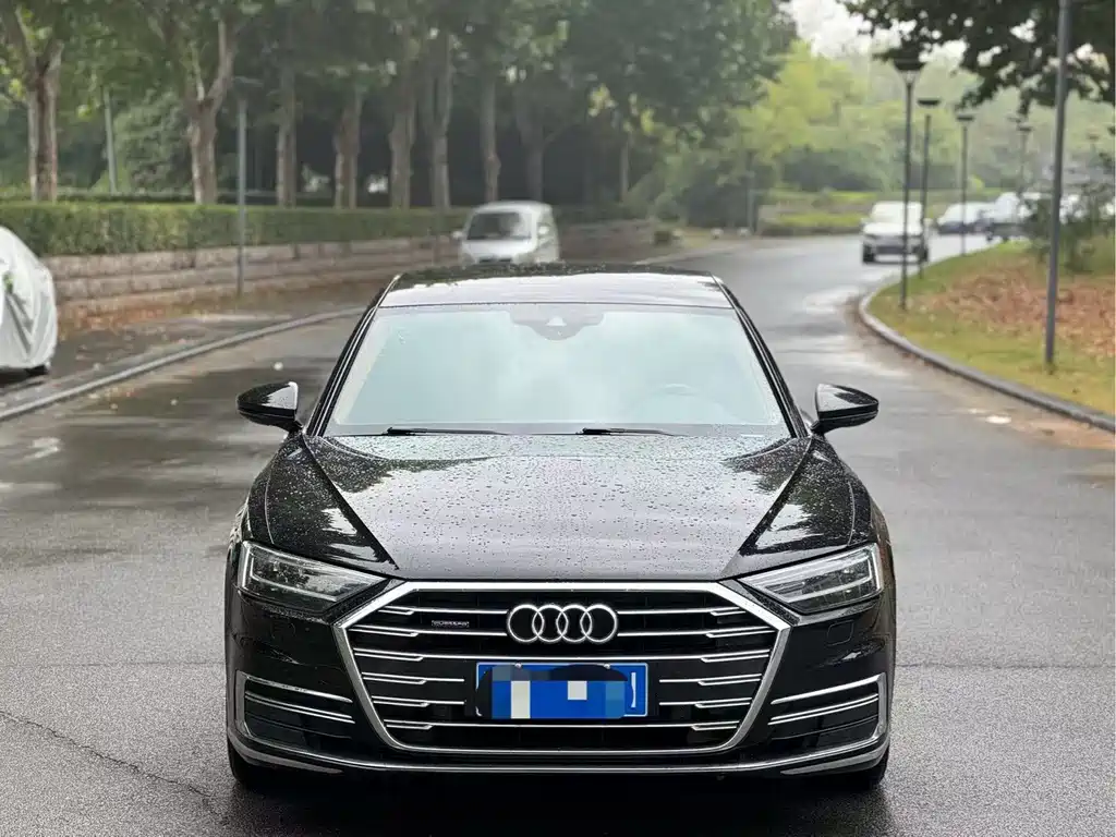 Audi A8 — миниатюра 2
