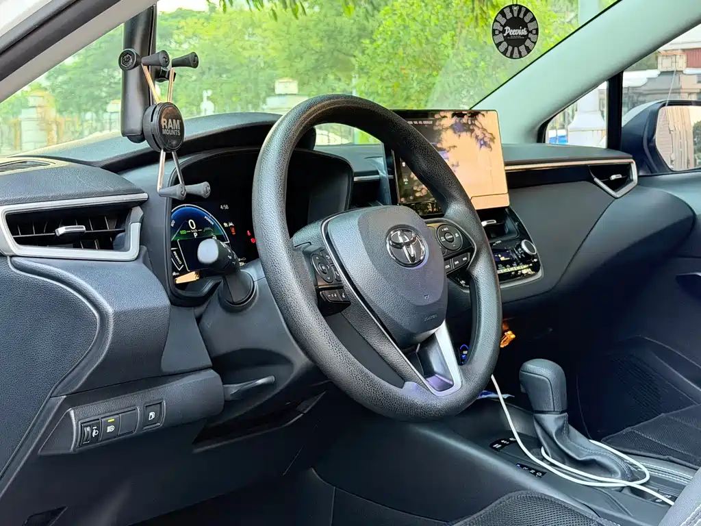 Toyota Corolla — миниатюра 4