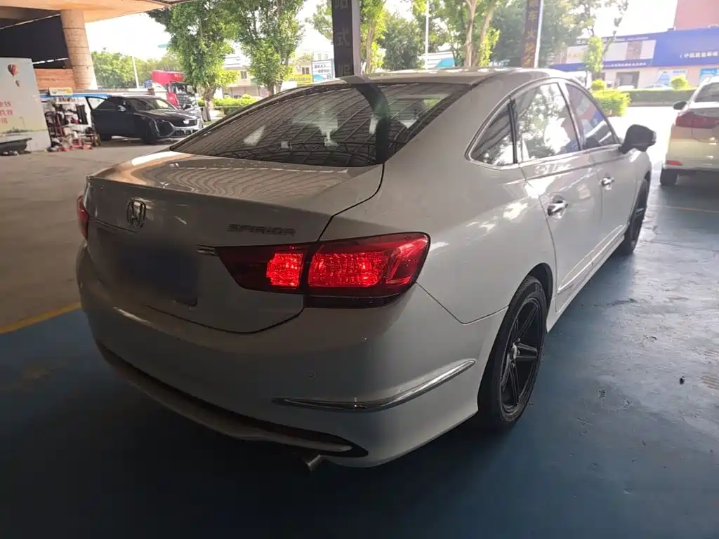 Honda Spirior — миниатюра 7