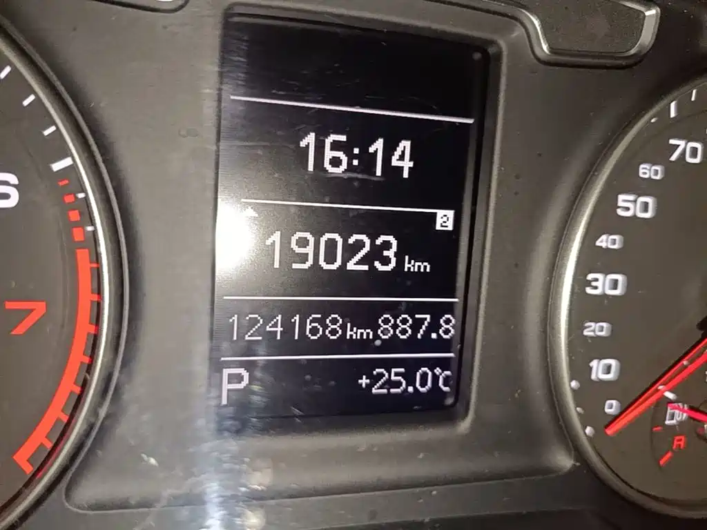 Audi Q3 — миниатюра 12