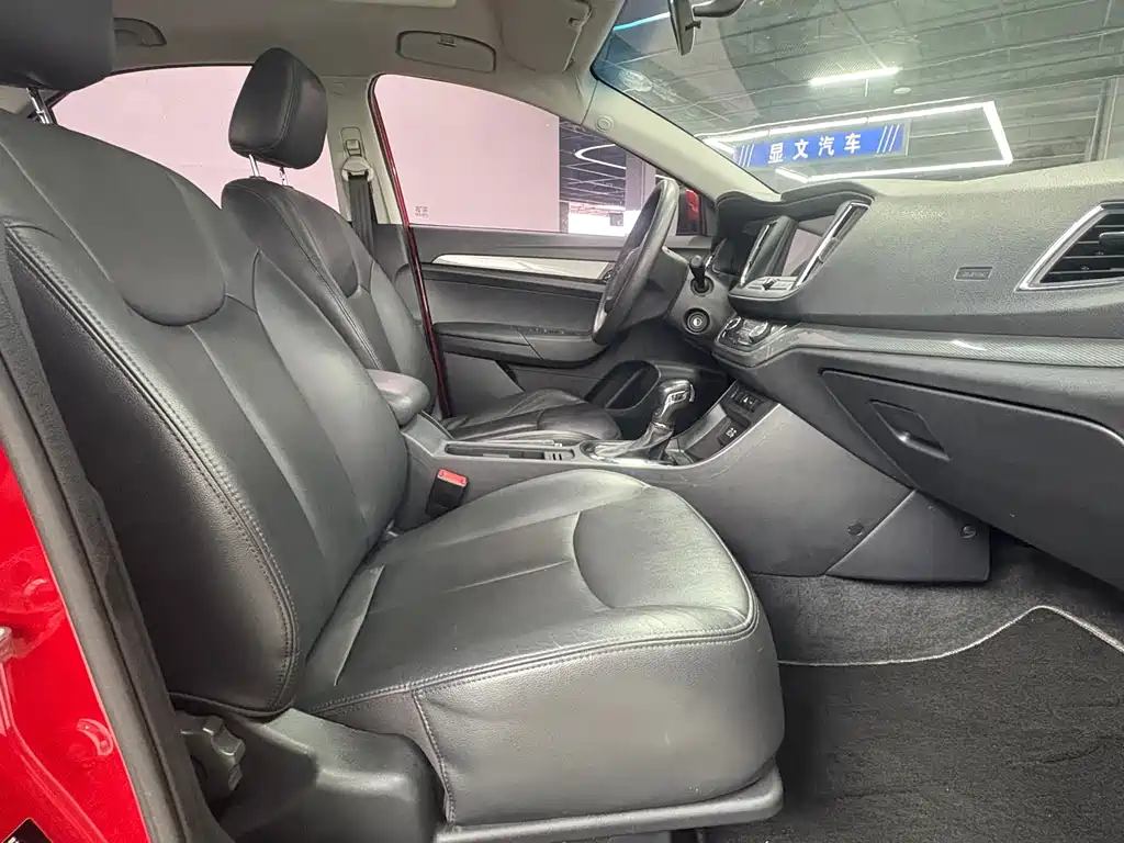 Roewe 360 — миниатюра 7