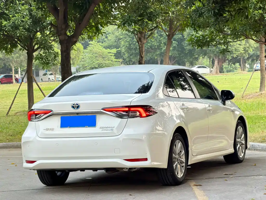 Toyota Corolla — миниатюра 9
