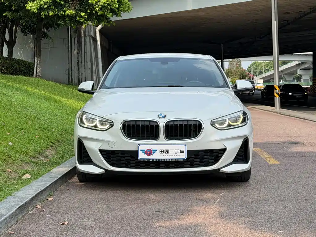 BMW 1 Series - фото 2