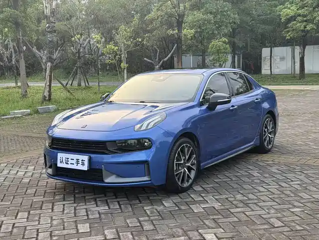 2020 Lynk & Co 03