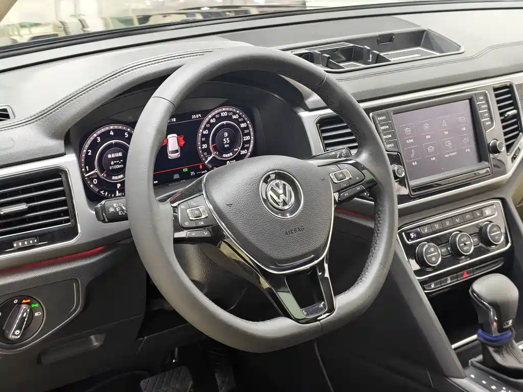 Volkswagen Teramont — миниатюра 14