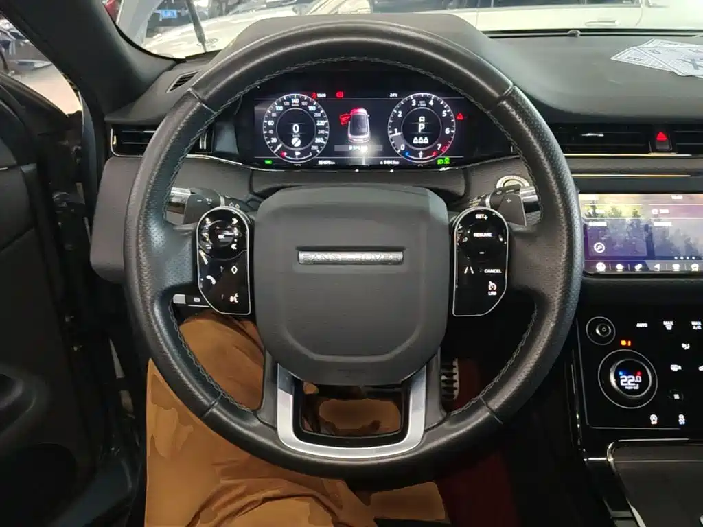Land Rover Evoque — миниатюра 11
