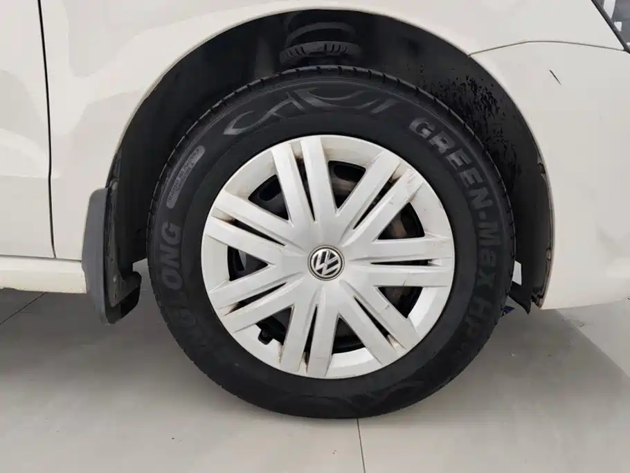 Volkswagen Polo — миниатюра 6