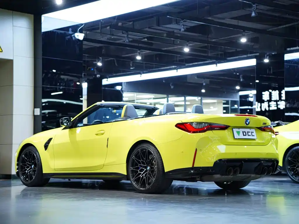 BMW M4 — миниатюра 11