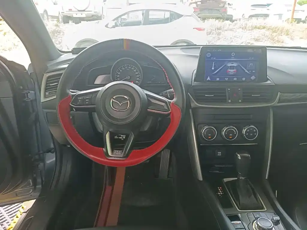 Mazda CX-4 — миниатюра 10