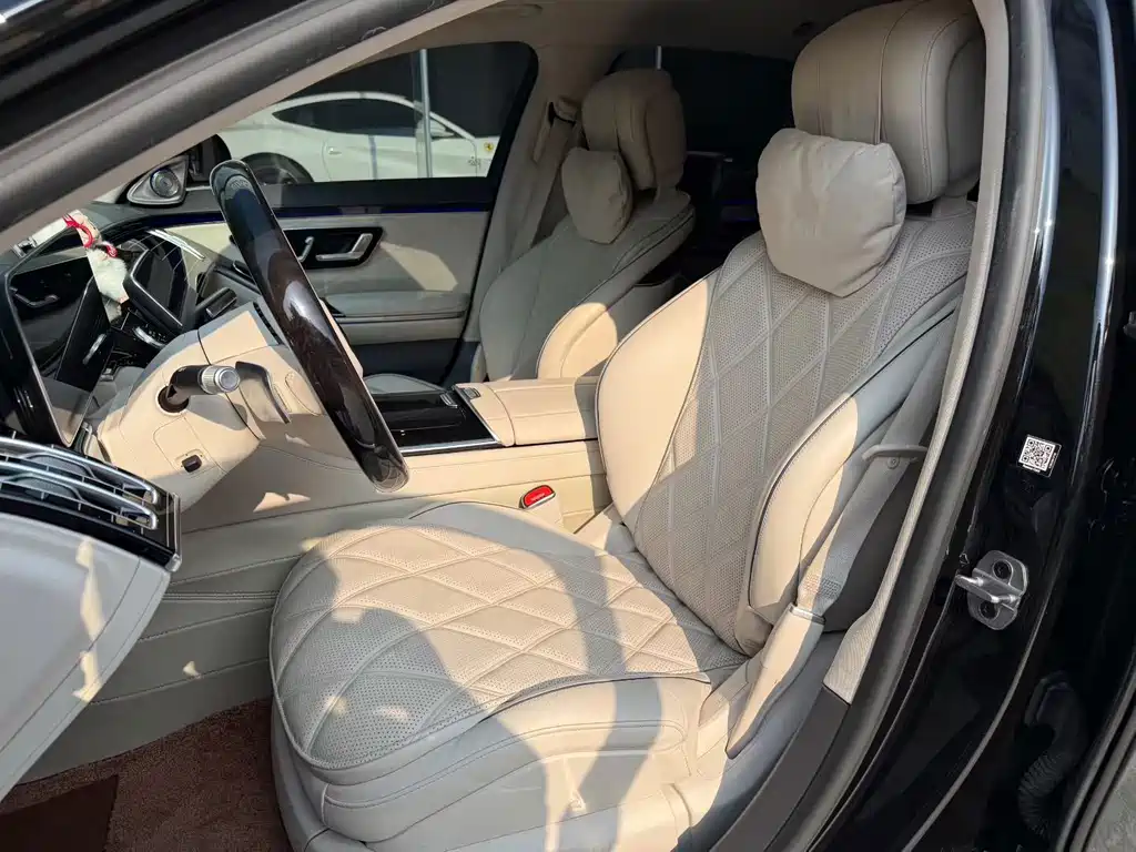 Mercedes-Benz S-Class — миниатюра 7