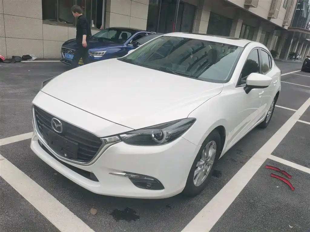 Mazda 3 Axela 2017