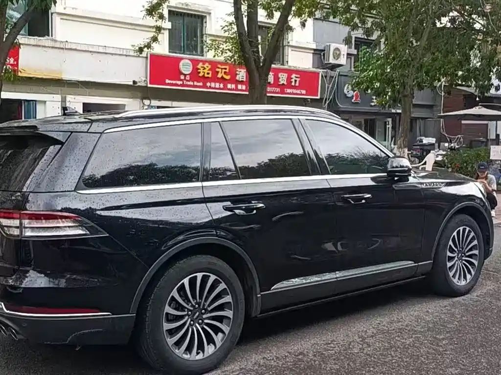 Lincoln Aviator 2021 3.0T V6