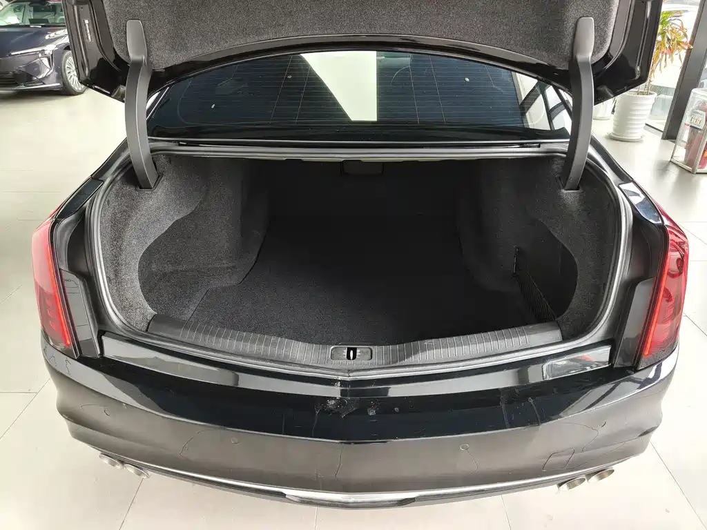 Cadillac CT6 — миниатюра 15