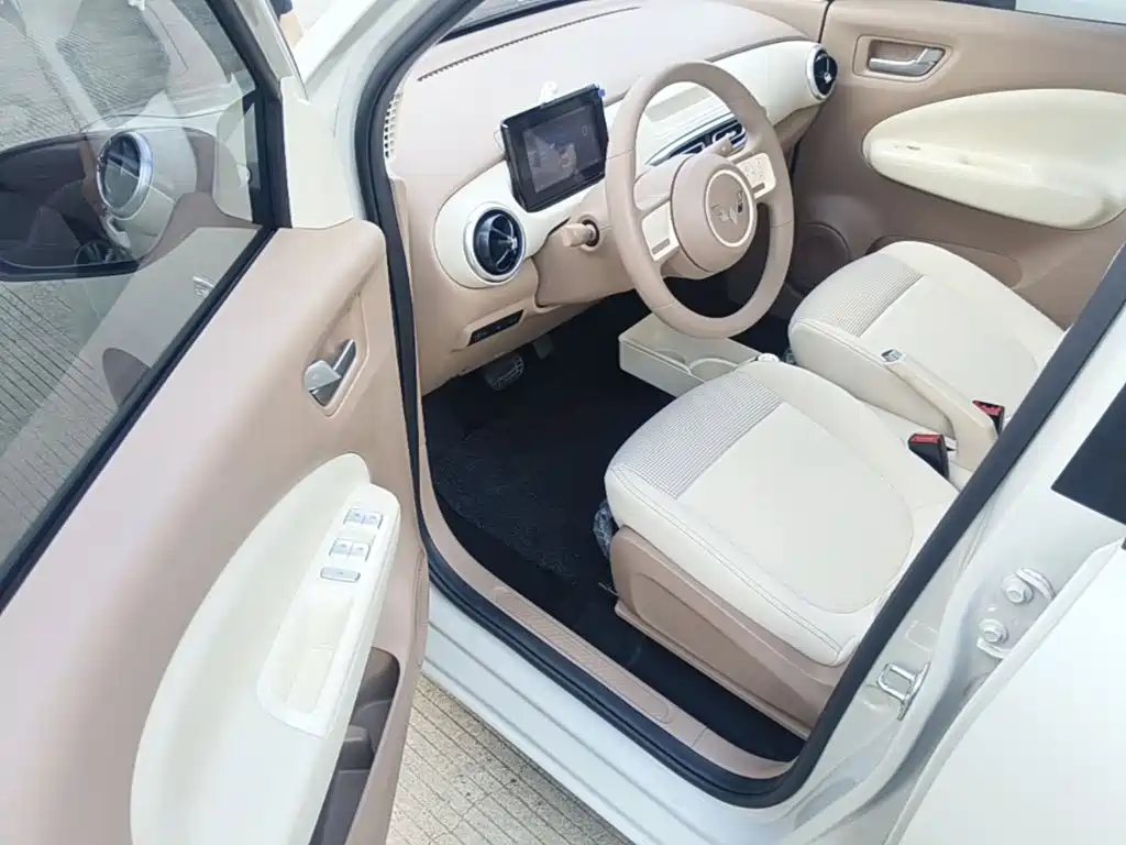 Wuling MINIEV — миниатюра 16