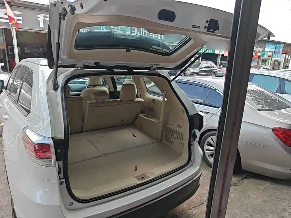Toyota Highlander — миниатюра 19