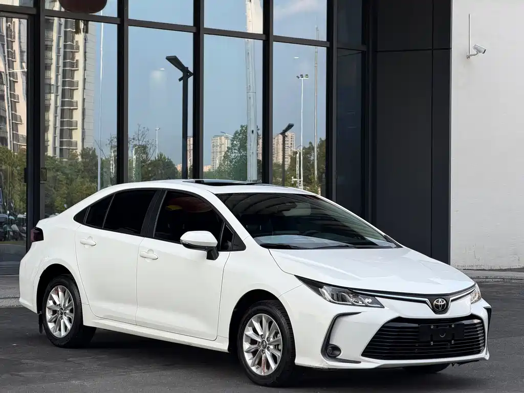 Toyota Corolla — миниатюра 3