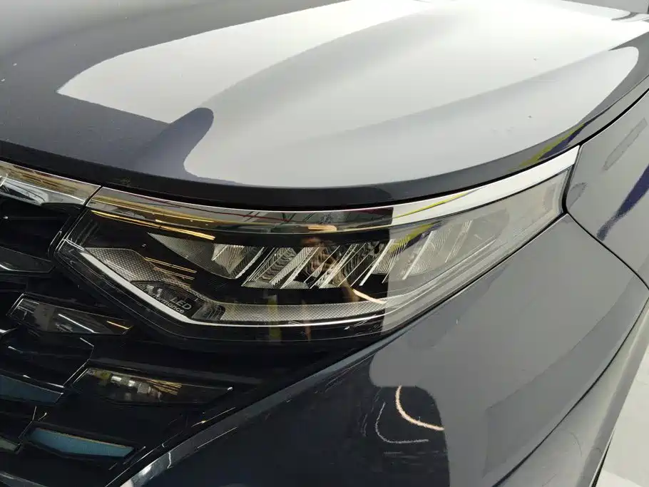 Hyundai Custo — миниатюра 5