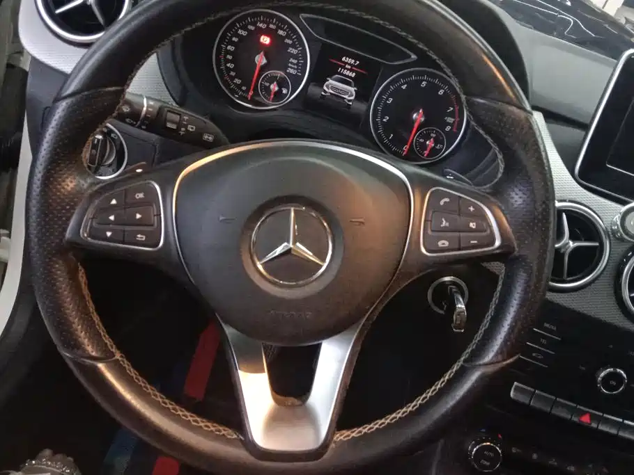 Mercedes-Benz B-Class — миниатюра 15